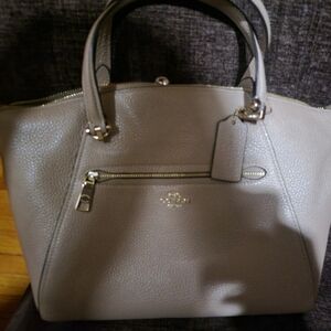 Coach  purse
